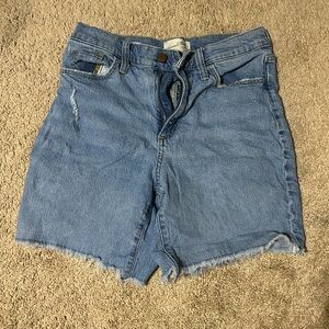 Universal Thread High Rise Vintage Stretch Straight Shorts Size 4R